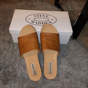Steve Madden sandles